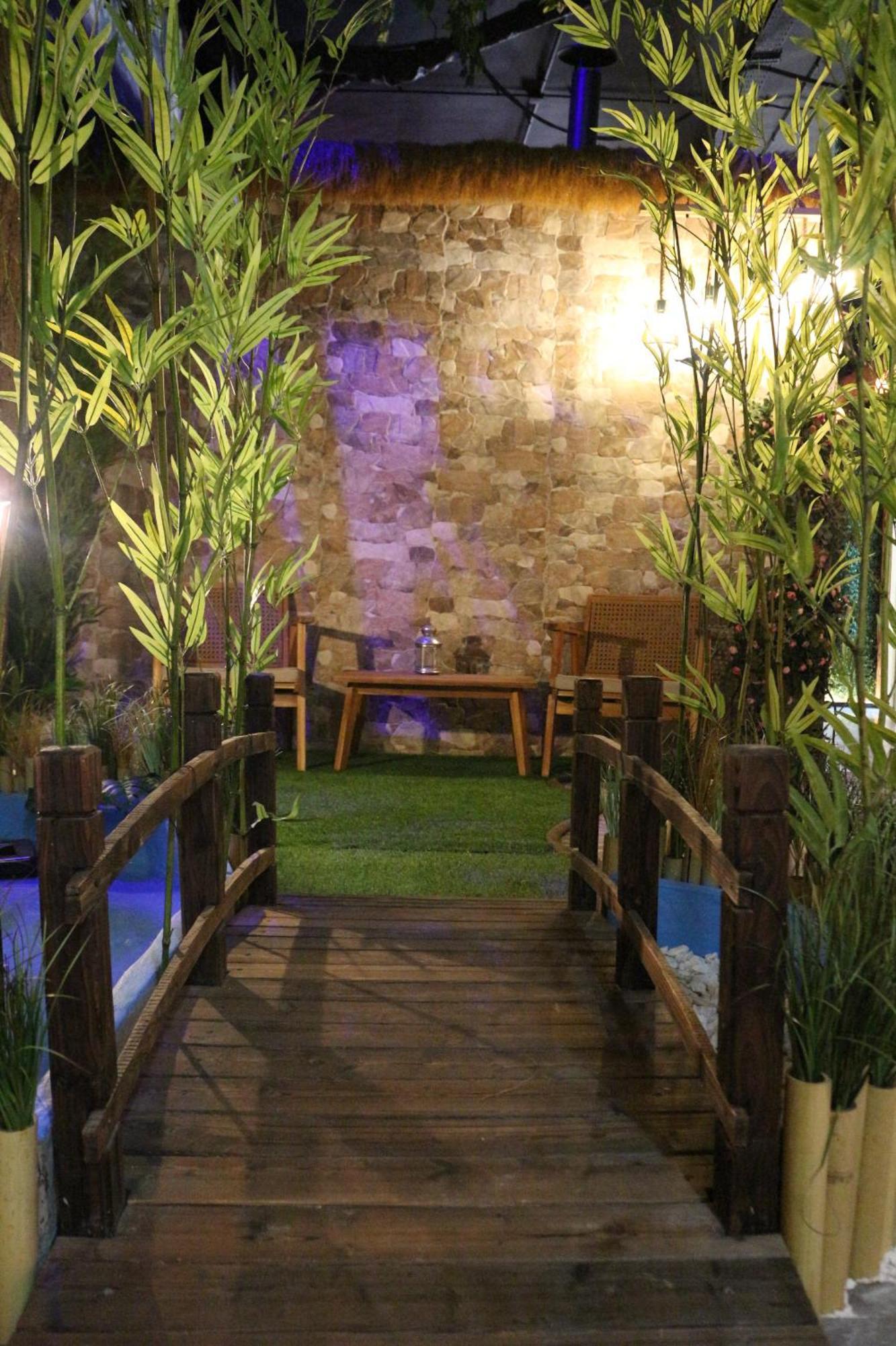 The Pod Suite Hostel Village Valencia Buitenkant foto